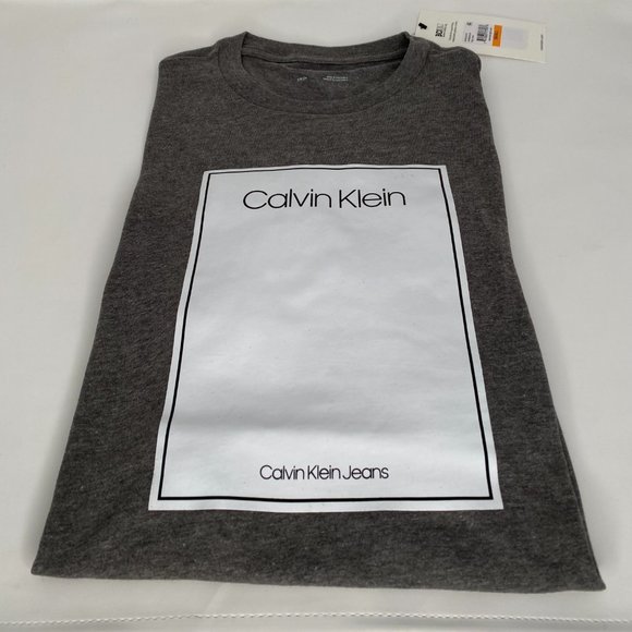 Other - Calvin Klein  Logo Graphic T-Shirt Unisex  Small